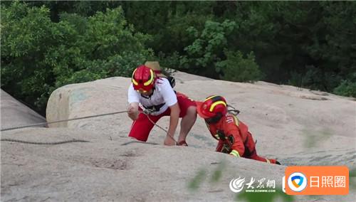 一游客九仙山被困，五莲消防紧急救援配图